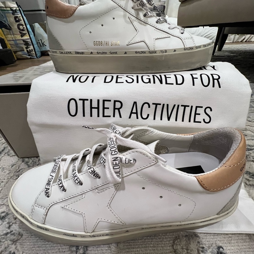 GOLDEN GOOSE - Brand New